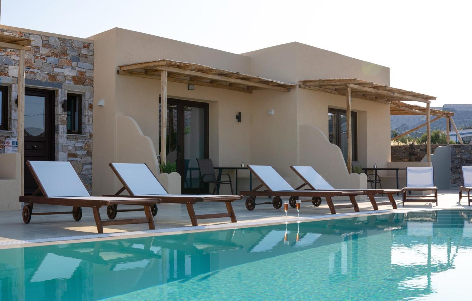 Dipolis Luxury Apartments Syros Episkopion  Eksteriør bilde